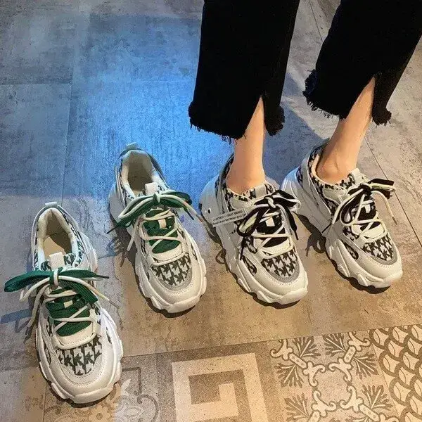 Womens Plaid Platform Sneakers | Water-Repellent Low-Top Sports Shoes in Black, Green