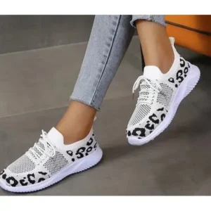 Halvecado Women Fashion Plus Size Spotted Mesh Breathable Round Toe Sneakers